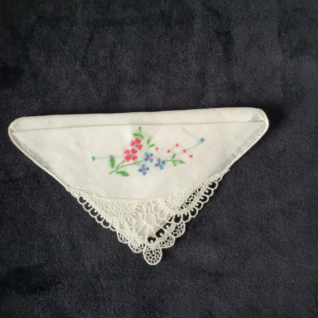 Vintage Petite Stitch Crochet Edge Embroidered Floral Linen Handkerchief  