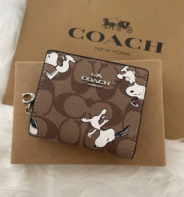 COACH x PEANUTS Snoopy C4591  Print Signature Snap Wallet Limited Pattern