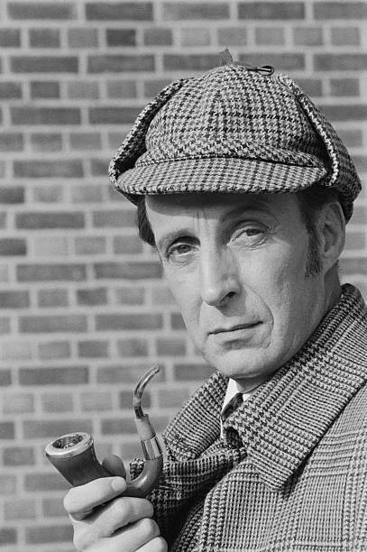Actor Ian Richardson Dressed In Character As Sherlock Holmes 1982 OLD PHOTO
