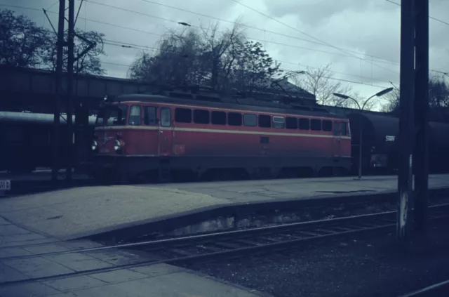 (180) TOP Orig. Dia - Österreich - BR 1042.561 mit einem Güterzug - 70iger Jahre