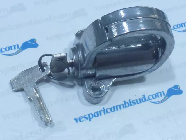 GANCIO PORTABORSE CON CHIAVE VESPA PX 125-150-200 E ARCOBALENO Vesparicambisud