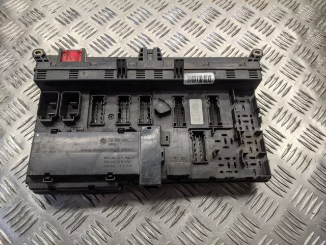 B549 BMW Fusible Boite Relais Unité Module 6907395