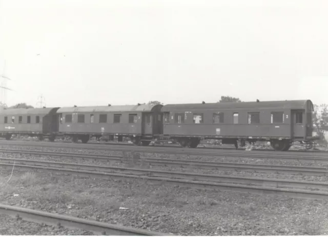 FOTO   Waggon Personenzug der DB   ca.14x19 (AGF629)