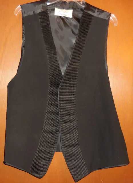 1 Jean Yaes Paris Mens Dress Vest Size XL  Black Color