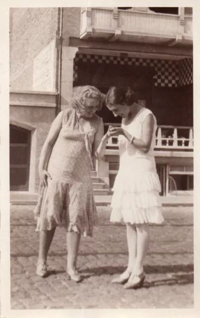 BL794 Carte Photo vintage card RPPC Femme mode fashion robe dress