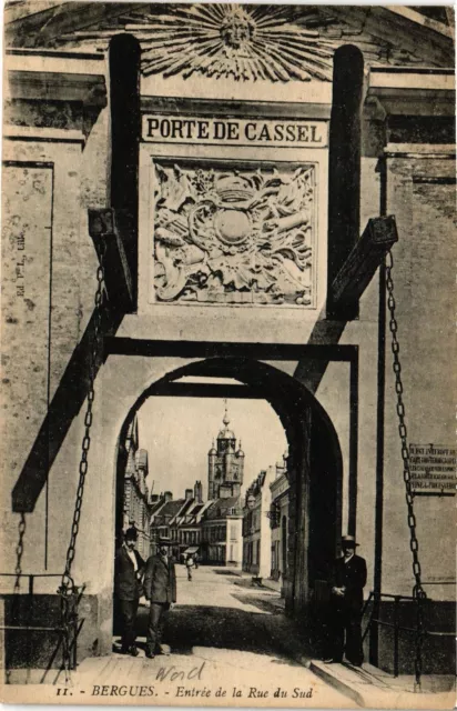 CPA BERGUES - Entrée de la Rue du Sud (205230)