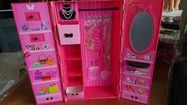 Kleiderschrank für Barbie Puppen Petra Steffi Love usw NEU