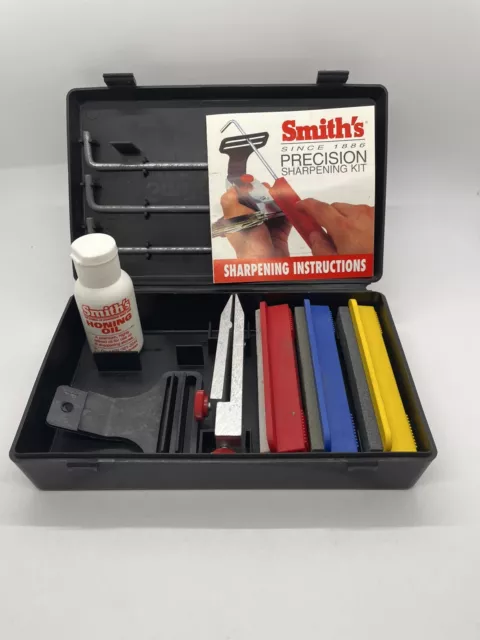 https://www.picclickimg.com/QNwAAOSwdNFkzslQ/Smiths-Precision-Knife-Sharpening-Kit-in-Plastic-Case.webp