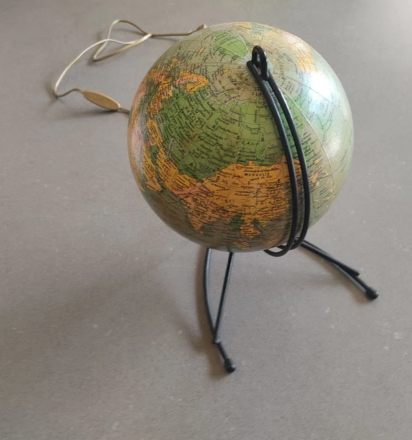 Table basse Mappemonde plateau verre Table basse Mappemonde plateau verre