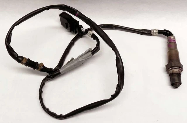 VW Touran 1T Golf V VI Jetta Passat 3C Tiguan 5N Probe Lambda Front 06F906262D