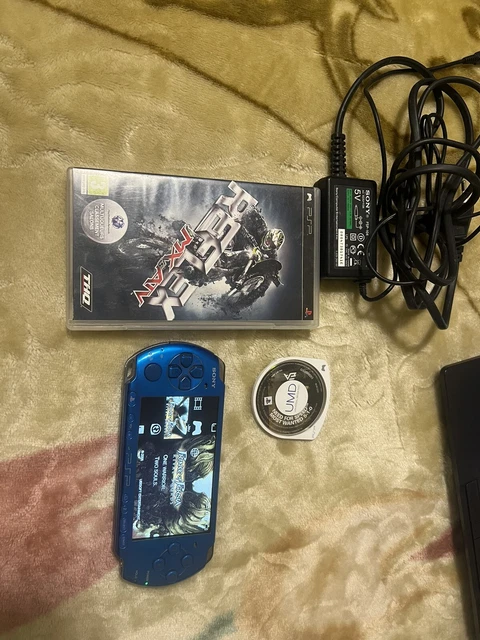 Sony Playstation PSP Konsole 3004 - 1GB - Blau Vibrant Blue (Gebraucht) in Liestal für CHF 190