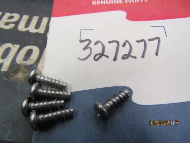 5 New  Omc Oem  Johnson Evinrude  Screws 327277