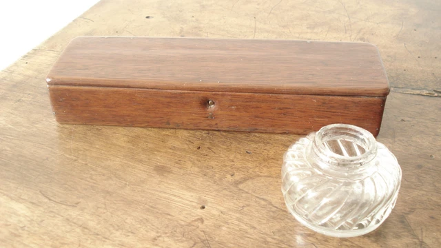 Lot: Plumier ancien XIXe Napoléon III + Encrier ancien verre torsadé Baccarat ?