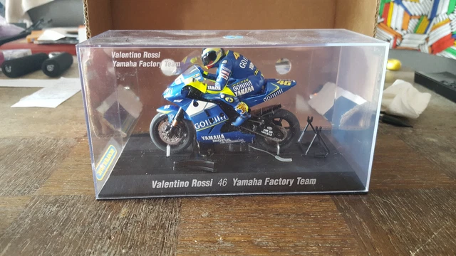 circuit scalectrix valentino rossi yamaha factory team no 46 miniature