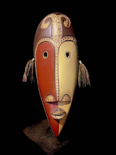 African Tribal Face Mask Wood Hand Carved Vintage Wall Hanging Dimondstein-4598