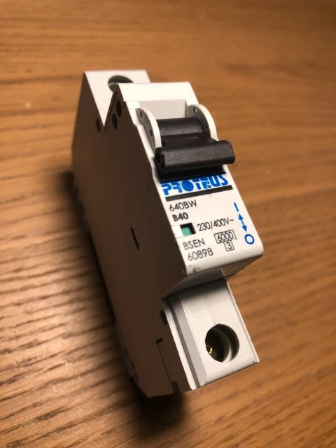 Interruttore Magnetotermico Proteus 40A Tipo 2 M4 MCB 230/400V 1 Polo 640/2 – Usato