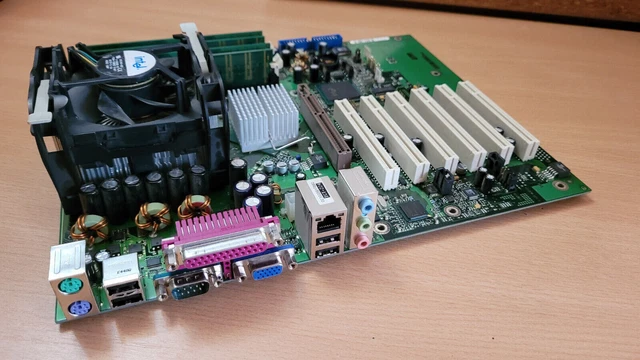 Carte Mère Fujitsu D2560-A32 GS1 - Socket AM2, DDR2, Pour AMD - Occasion Fonctionnelle