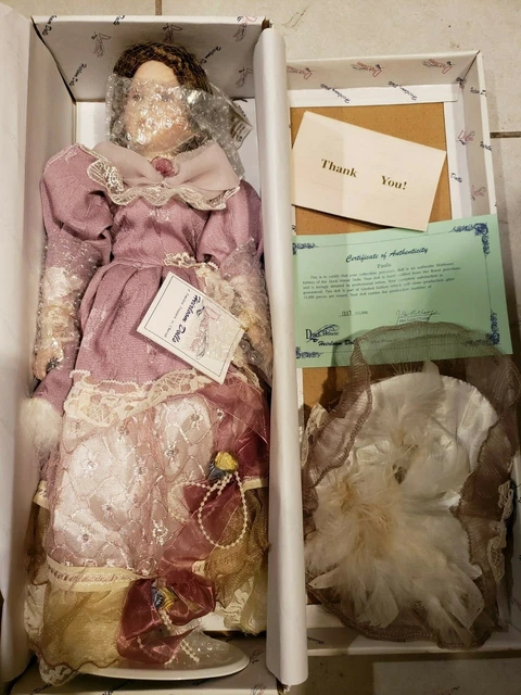 Duck House Heirloom PAULA Porcelain Doll W/ Stand 18" COA #1317/15000