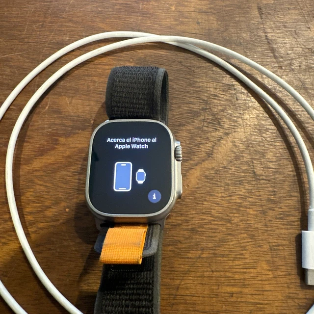 APPLE WATCH ULTRA A2684 49 mm titanio e ceramica 100% salute della ...