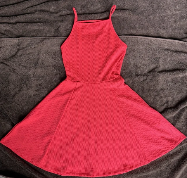 H&M Divided Womens Juniors Pink Fit Flare Skater Tank Dress Strap Open Back Sz 2 H&M Divided Womens Juniors Pink Fit Flare Skater Tank Dress Strap Open Back Sz 2
