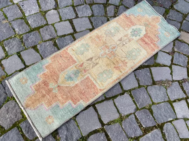 Turkish floor rug, Vintage small rug, %100 wool handmade, Doormats 1,1 x 3,5 ft