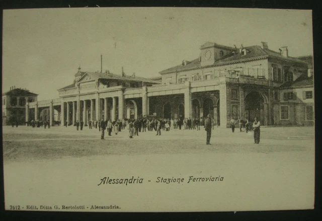 Carte Postale Ancienne RAVENNA - Monument Farini Et Gare - 1915 - Viaggiata - Occasion
