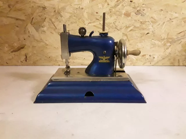 Alte Casige Kindernähmaschine, Made In Germany, British Zone, 50er 60er Jahre