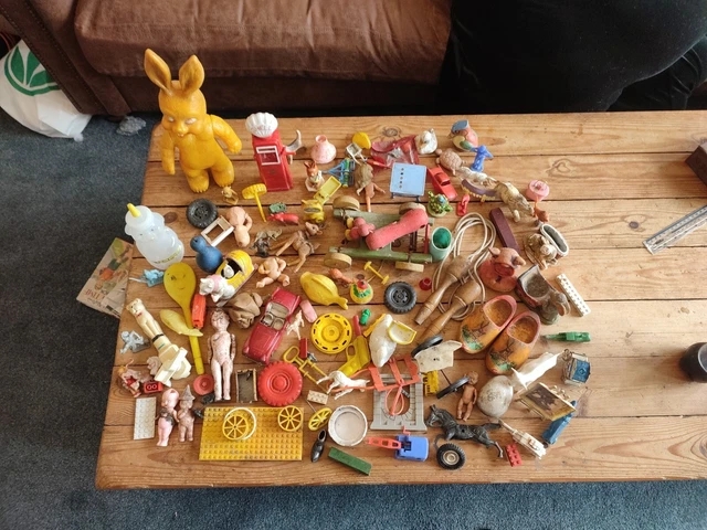 Giocattolo Vintage Anni '60: Testa Rimpicciolita In Plastica – Prodotto A Hong Kong