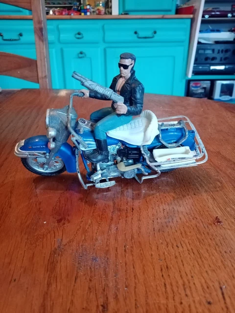 Ancien Jouet Moto Technofix Numéro 2 – Vintage Collection