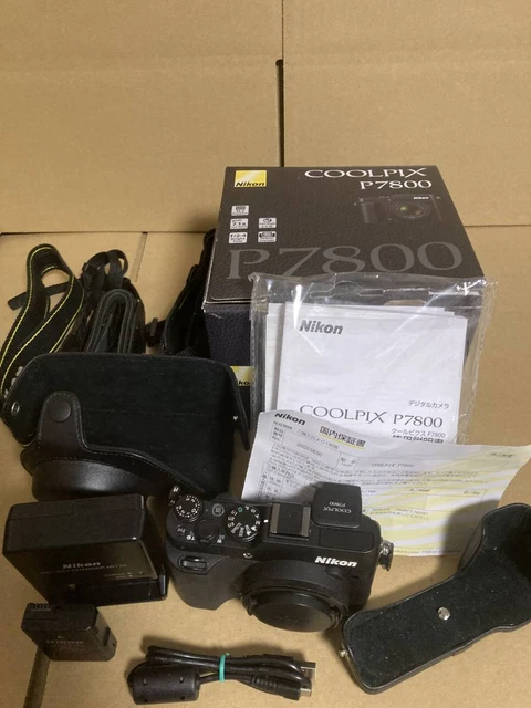 Nikon Coolpix P7800 Compact Digital Camera