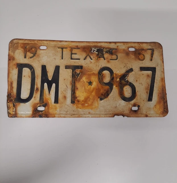 VINTAGE TEXAS LICENSE Plate For Restoration Repaint 1967 DMT 967 13.41