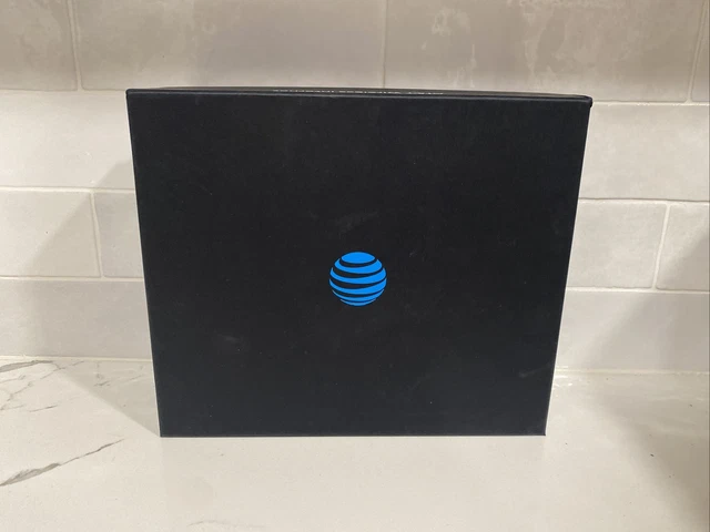 AT&T IFWA40 Wireless Internet Router Hotspot Modem 4G LTE