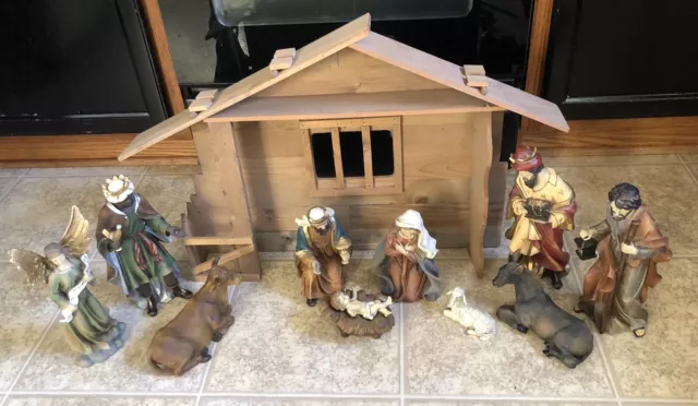 Malco Nativity Set 12 Items Vintage With Wood Stable Genuine Rare New