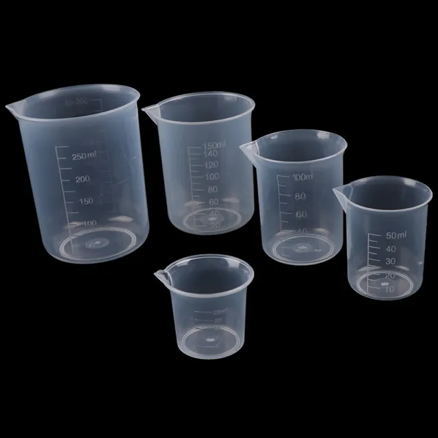 Simax Glass Measuring Cup Four Cup (32 Ounce), Borosilicate Glass, Microwave and Dishwasher Safe