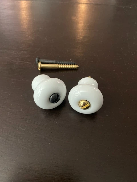 Belwith Vintage White Hole Knob Hardware Drawer Pull Knob- 3/4"