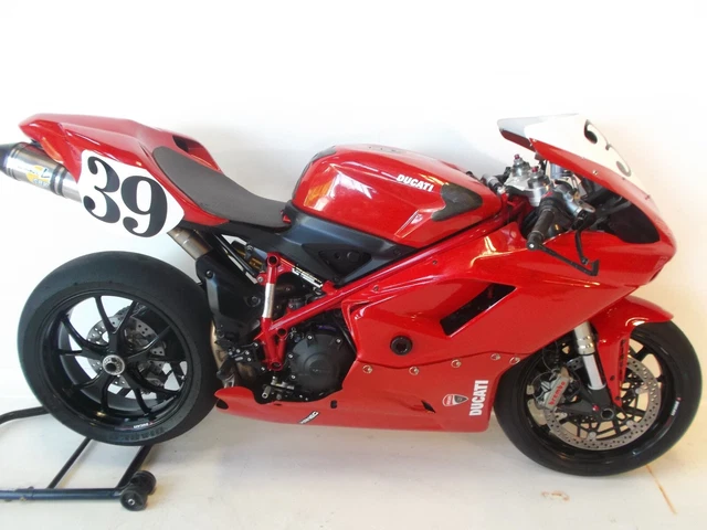 Ducati 848 Evo Corse.   Se.       Superstock/Superbike $12,500