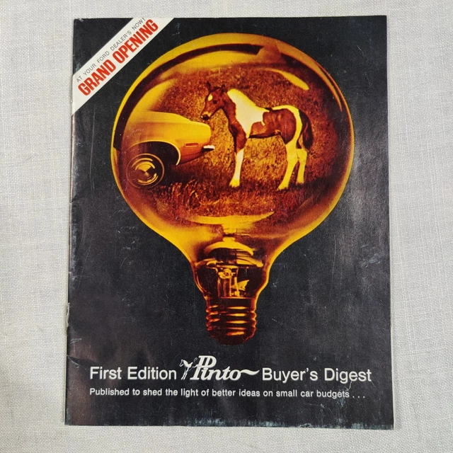 Rare 1971 First Edition Ford Pinto Buyers Digest Brochure Runabout Sedan Advert