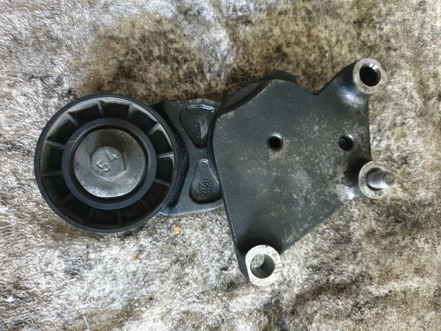 Galet Tendeur Courroie Auxiliaire - Peugeot 1.6 HDI - Ford 1.6 TDCI - Réf 419484