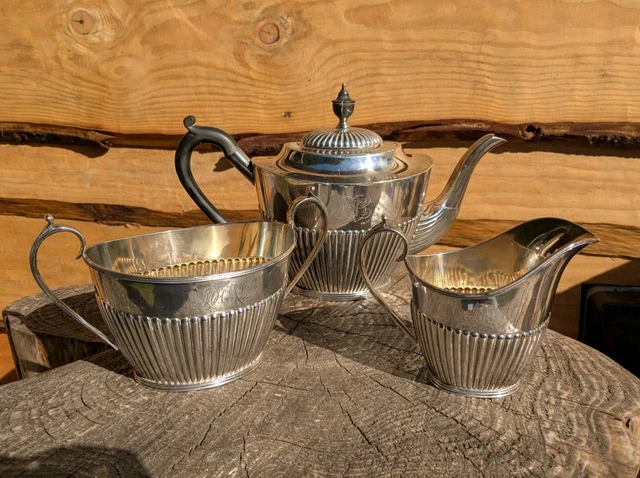 MAPPIN WEBB Princes Silver Plate Regency Style Teapot/Sugar Bowl