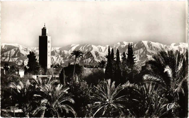 CPA Maroc MARRAKECH - La Koutoubia et l'Atlas (219576)