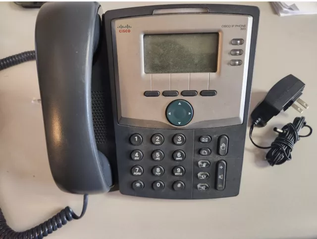 Cisco SPA303-G1 3 Line IP Phone with Display - Black/Gray. Tested-Reset-Cleaned