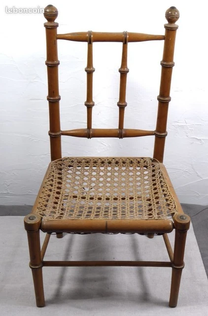 Chaise Ancienne Vintage En Bois Pour Poupée - Accessoire De Maison De Poupée - Occasion