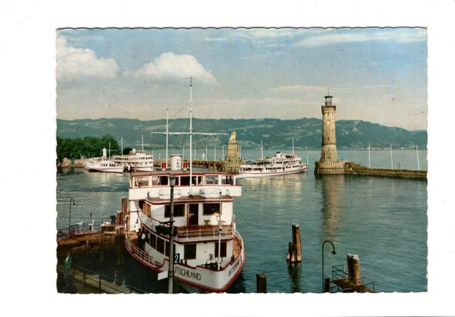 AK Ansichtskarte Lindau im Bodensee / Hafen mit Blick auf Bregenz