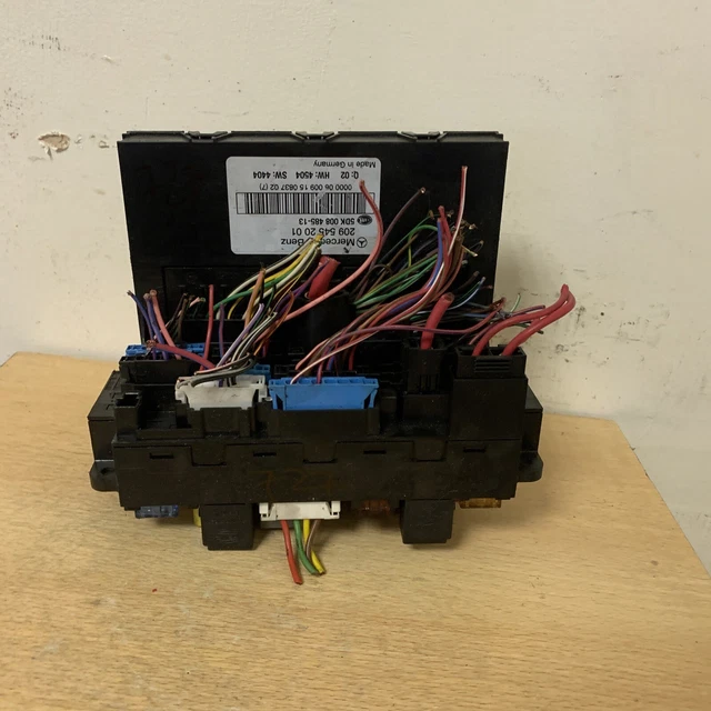 MERCEDES CLK W209 Fuse Box Relay SAM Module Control Unit A2095452001 £