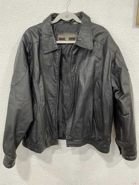 Members Only Mens Leather Jacket Size XL Black Vintage