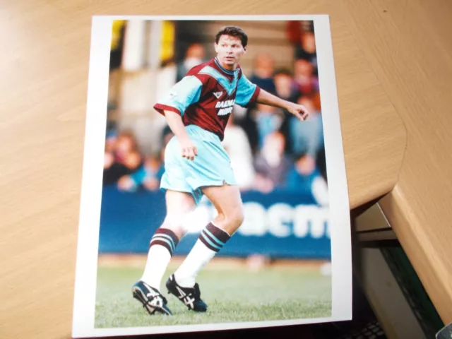 Press Photo--Clive Allen (West Ham) 30-7-1993  (PH372)