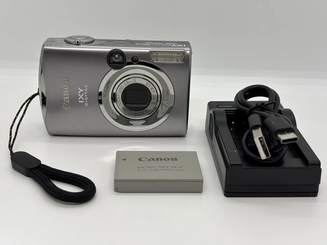 EXC CANON IXY 100F Compact Digital Camera Silver Direct from Japan