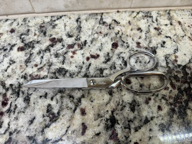 Vintage Griffon Scissors #9118 7 1/4” - Made In Germany