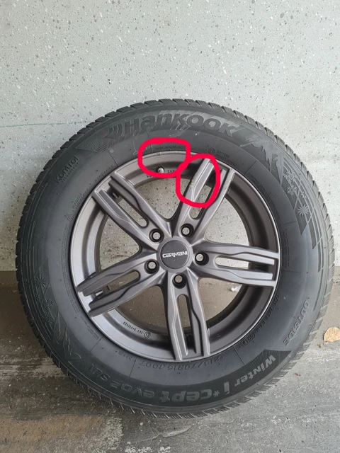 Winterreifen 215 / 70R / 16 HANKOOK
