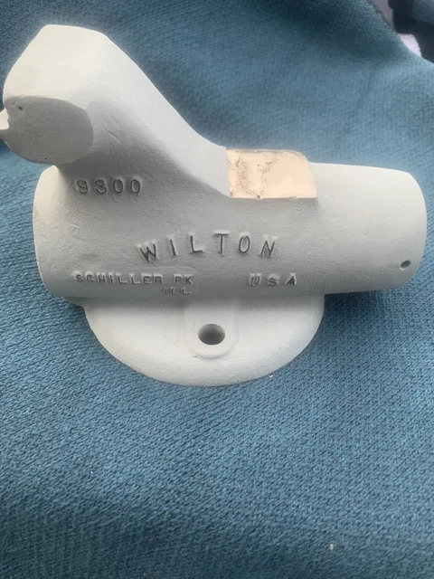 VINTAGE WILTON 3” BULLET VISE RESTORED 9300 - Without Jaws, Base Only
